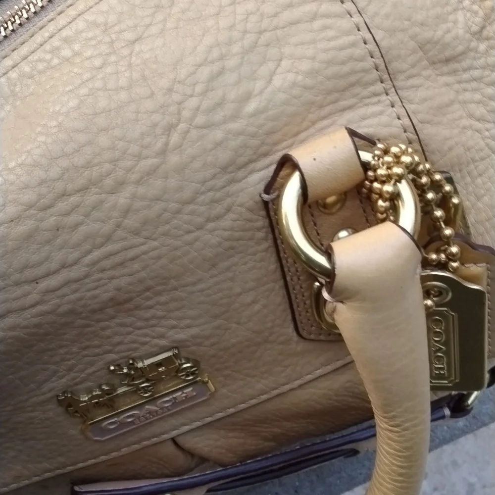 VINTAGE COACH, MADISON SABRINA Large, CAMEL/Gold